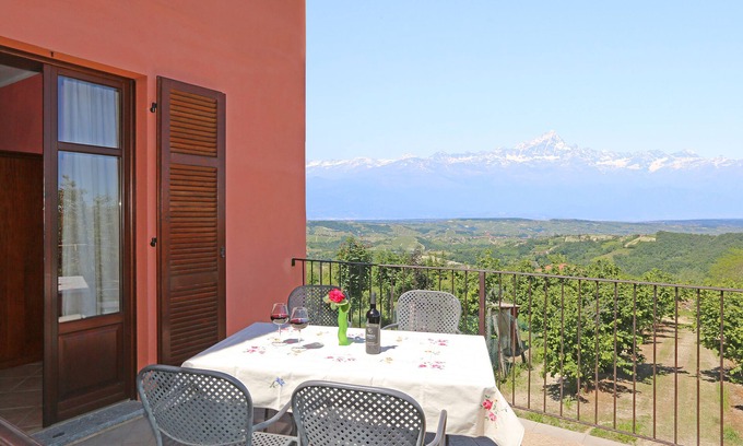 Albaretto della Torre Other | Apartment in farmhouse in the heart of the Langhe, near Barolo