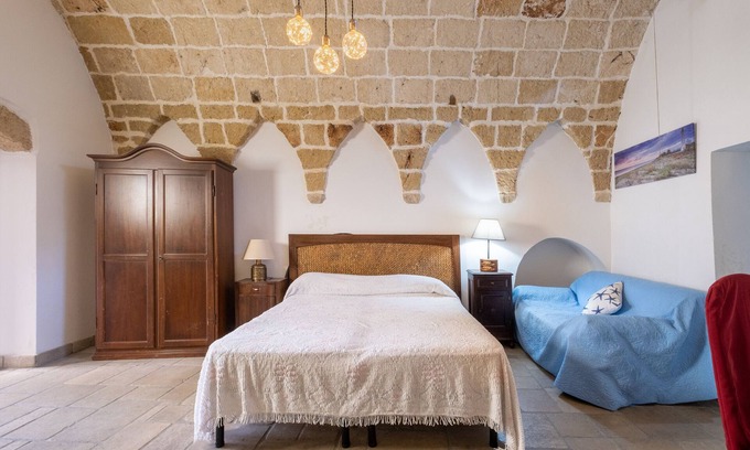 Centro Storico Apartment | Apartment 'Panaka - Bottega Dello Speziale' with Private Terrace and Air Conditioning