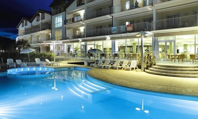 Roseto degli Abruzzi Apartment | Apartment in Roseto near Sandy Beach