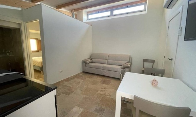 SantʼAgata di Puglia Apartment | Apartment 'Zenna - Arco Pronti' with Mountain View, Wi-Fi and Air Conditioning