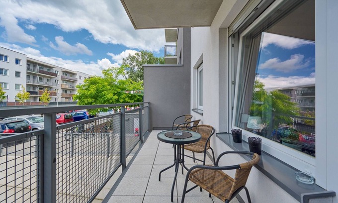 Psie Pole Apartment | Apartment Jamesa Cooka by Renters