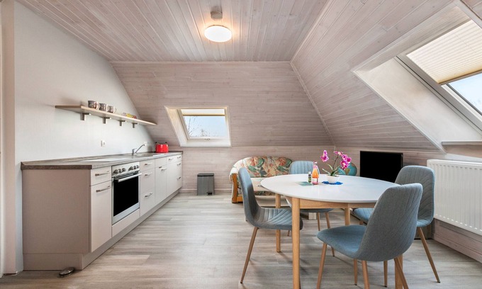 Klintum Apartment | Apartment 'Johannsen' with Shared Terrace, Shared Garden and Wi-Fi