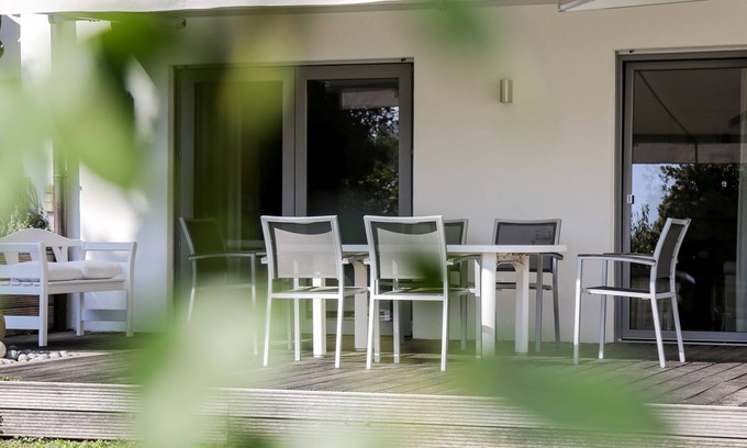 Bretten Apartment | Apartment 'Jung Und Lind' with Private Terrace, Private Garden and Wi-Fi