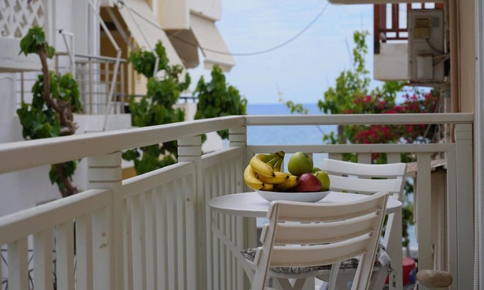 Myrtos Apartment | Apartment 'Kallithea Beach' with Sea View, Wi-Fi and Air Conditioning