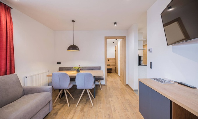 Vierschach Apartment | Apartment 'Kuenz Dolomites 4' with Mountain View, Balcony & Wi-Fi