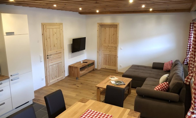 Enzklosterle Apartment | Apartment 'Lappach' with Garden and Wi-Fi