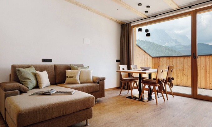 Daunei Apartment | Apartment 'Lat' with Mountain View, Shared Garden and Wi-Fi