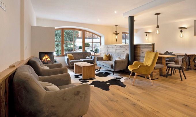 Chifa Apartment | Apartment "Leierhof Wicky" with Mountain View, Wi-Fi, Balcony & Garden