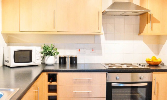 Ellesmere Apartment | Apartment Located Within Marina