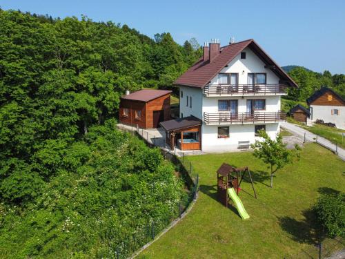Brod Moravice Apartment | Apartment Maklen-2 by Interhome