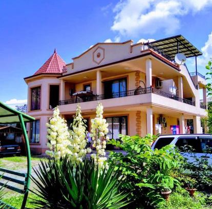 Makhinjauri House | Apartment MaxinJauri