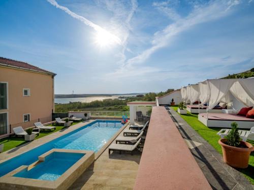 Dinjiska Apartment | Apartment Melandura-4 by Interhome