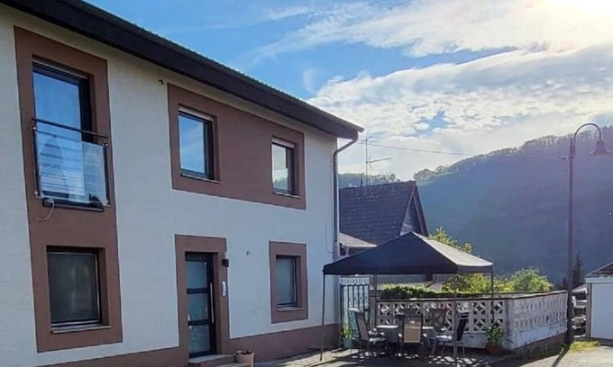 Zeltingen-Rachtig Apartment | Apartment mit 2 Schlafzimmern - Haus Valentonio
