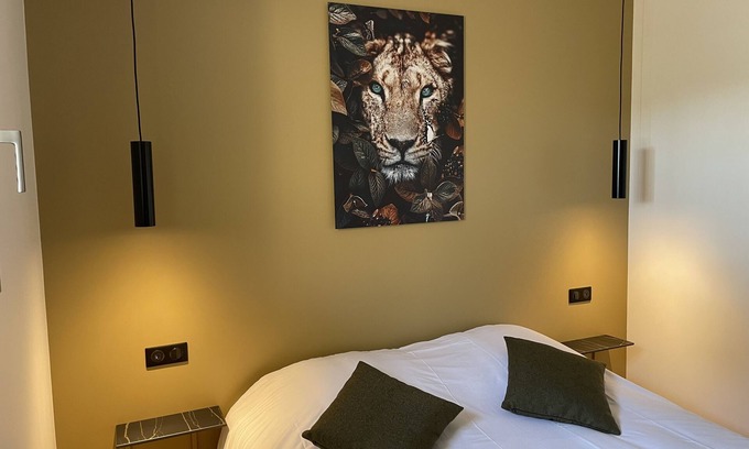 Wacquinghen Apartment | Apartment-Modern-Ensuite with Shower-Terrace-Le raffiné - RDC