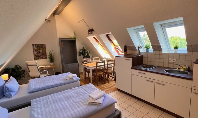 Wurzen Apartment | Apartment-Modern-Private Bathroom-City view-Am Jacobsweg Wohnung 2