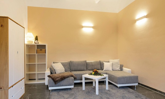 Muncheberg Apartment | Apartment 'Müncheberg 1' with Private Terrace, Shared Garden and Wi-Fi