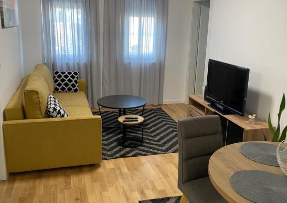 Mejasi Apartment | Apartment Naomi Split