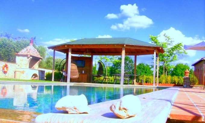 Sovicille Apartment | Apartment near Siena surrounded by nature with swimming pool