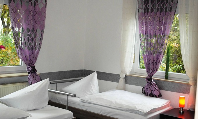 Laupheim Apartment | Apartment 'Near the Center' with Private Garden, Balcony and Wi-Fi