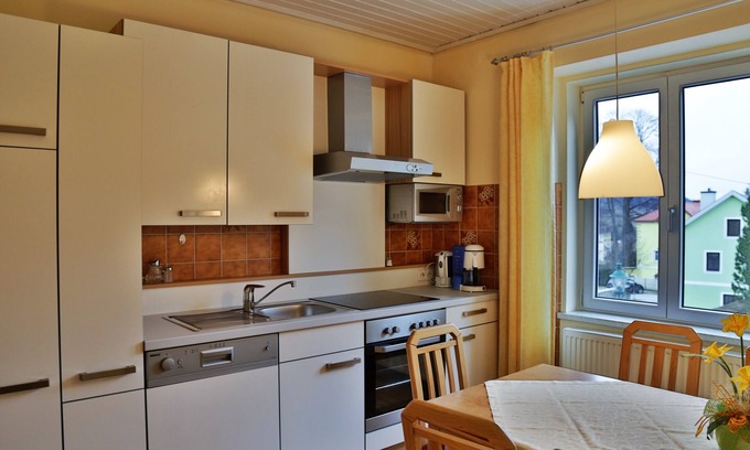 Obervellach Apartment | Apartment No. 2 with garden view