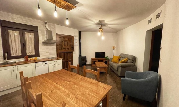 Hervas Apartment | Apartment number 3 ground floor with terrace and garden