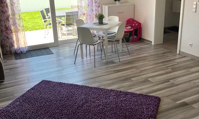 Mengen Apartment | Apartment on the Danube Cycle Path