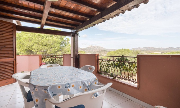 Sas Linnas Siccas Apartment | Apartment "Paradiso" with Sea View, 2 Covered Terraces & A/C