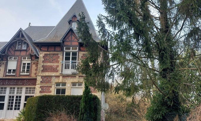 Cleres Apartment | Apartment "Pharaon" at Chalet du Parc in Clères, sleeps 2, quiet.