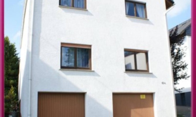 Hillscheid Apartment | Apartment pine