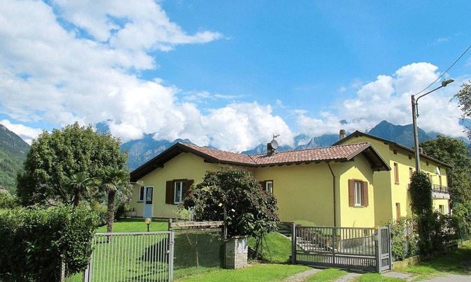 Poncetta Apartment | Apartment Pippo by Interhome