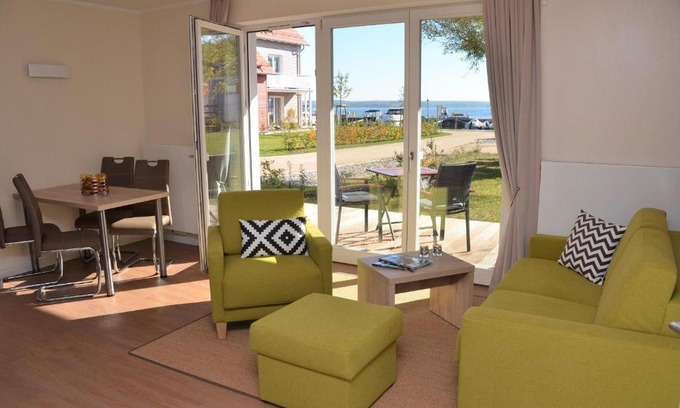 Plau am See Apartment | Apartment PlauSeelig mit Bootsliegeplatz optional