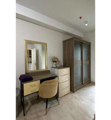 Kesawan Apartment | Apartment Pool View-Direct Access Deli Park Mall-5th Floor-Min 2N