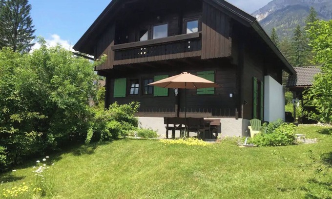 Lake Pressegger Apartment | Apartment 'Presseggersee' with Mountain View, Private Terrace and Wi-Fi