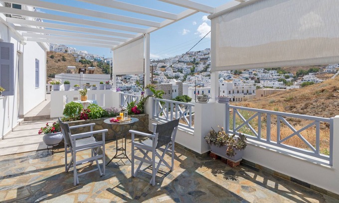 Astypalaia Apartment | Apartment "Provenzo Pounentis" close to the Beach with Wi-Fi