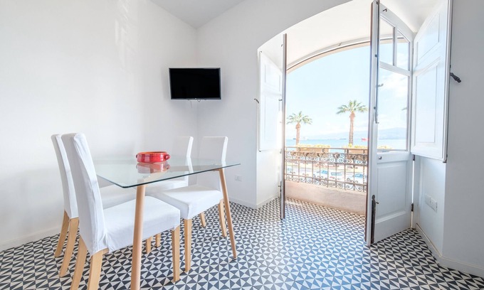 Milazzo Apartment | Apartment 'Rinaldo' with Sea View, Wi-Fi and Air Conditioning