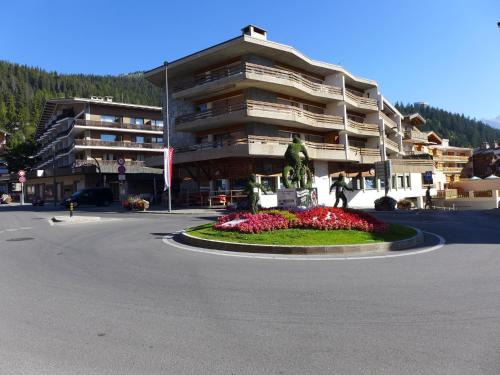 Montana Apartment | Apartment Rond-Point Apt- 17 by Interhome