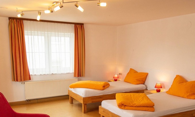 Neuler Apartment | Apartment Rosenrot, 70 square meters, 2 bedrooms, max. 5 people