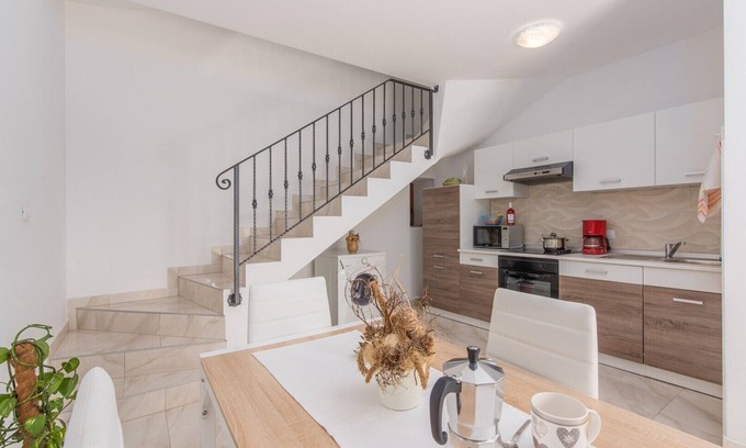 Dracevac Apartment | Apartment Rosetta in Dračevac