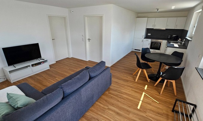 Ludwigshafen Apartment | Apartment 'Seeglück' with Mountain View, Private Terrace and Wi-Fi