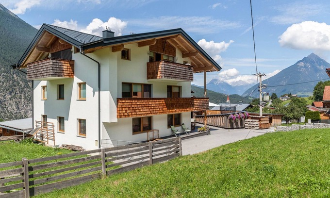 Imsterberg Apartment | Apartment "S'Peaters Imsterberg" with Mountain View, Shared Garden & Wi-Fi