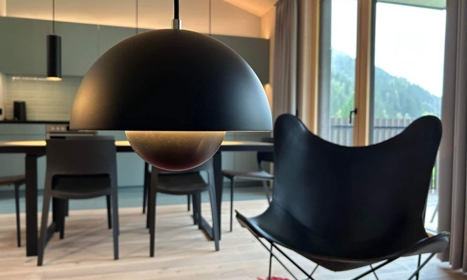 Untertschern Apartment | Apartment S4 Upper floor apartment (Swifter) - The gray sheep