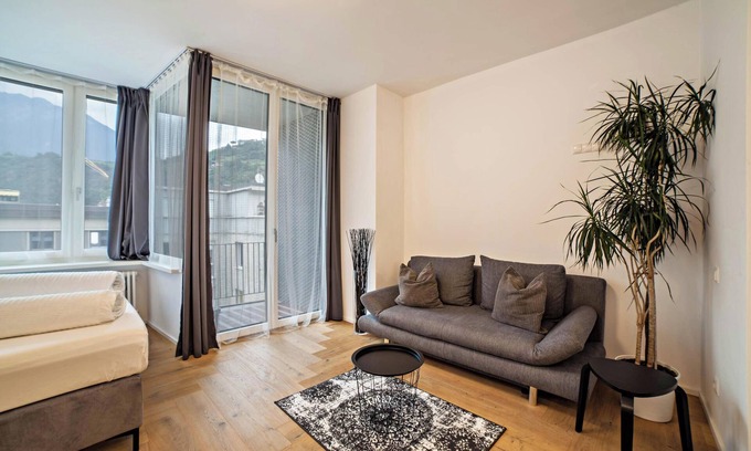 Merano Apartment | Apartment "Sabine K" with Mountain View, A/C, Wi-Fi & Balcony