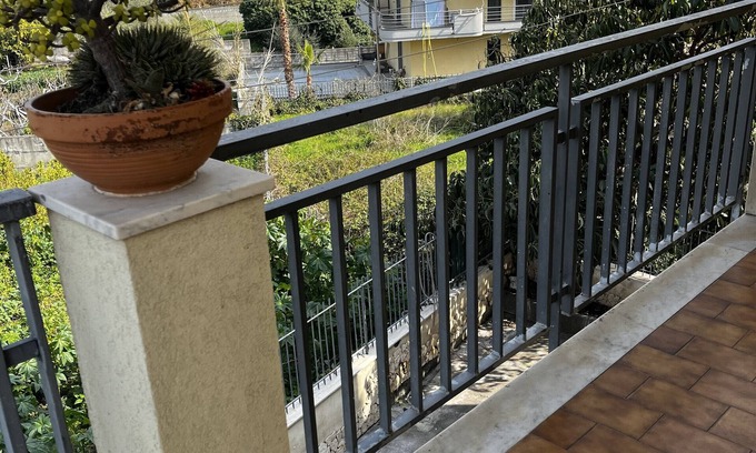 Giarre Apartment | Apartment 'Samia' with Sea View, Balcony and Air Conditioning