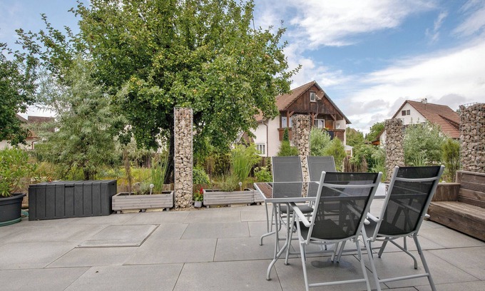 Blaubeuren Apartment | Apartment 'Schneider' with Private Terrace, Shared Garden and Wi-Fi