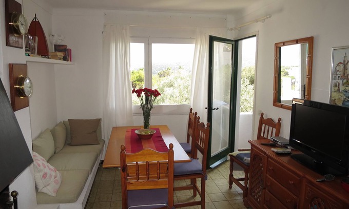Cadaques Apartment | Apartment Sea view in a few minutes in the village center