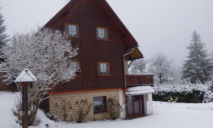 Barental Apartment | Apartment "Seeblick" with Garden & Wi-Fi