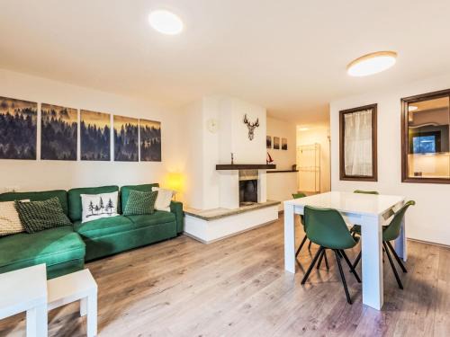 Giustino Apartment | Apartment Sito del Sole by Interhome