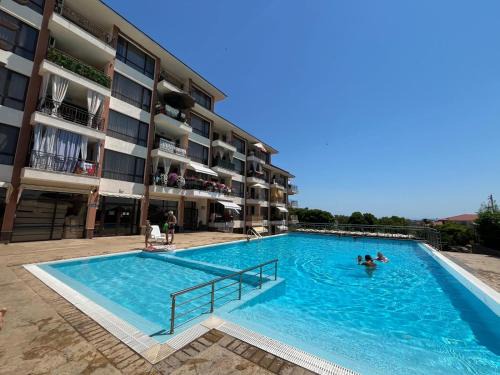 Intsaraki Apartment | Apartment Sofia Macon Residence Sveti Vlas