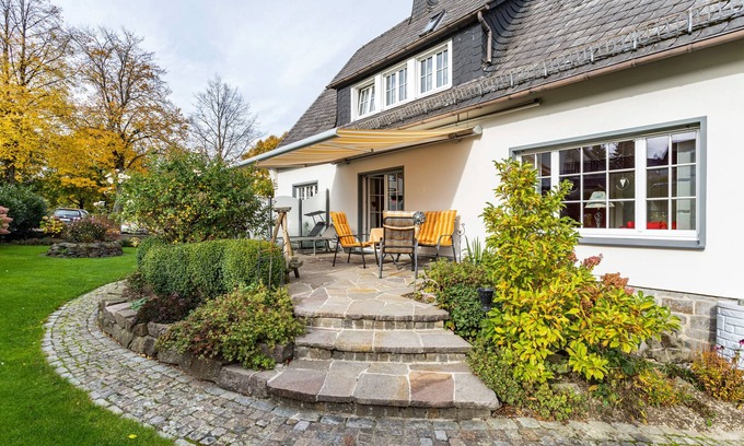 Warstein Apartment | Apartment 'Sommersonne' with Mountain View, Private Terrace and Wi-Fi