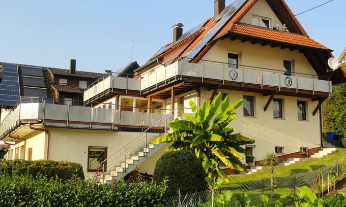 Elzach Apartment | Apartment 'Sonnenterrasse' with Shared Garden and Wi-Fi